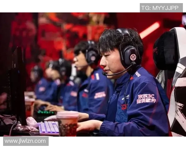 英雄联盟背后的故事：JDG战队的荣耀与坚持之路